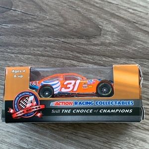 Nascar 31 Jeff Burton Race Car Diecast Action Racing Collectible 2008 AT&T New